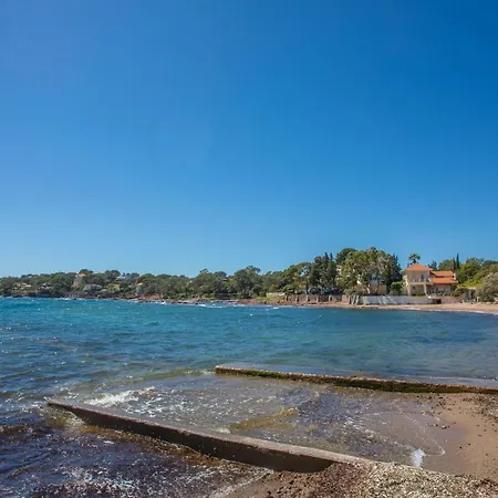 46m² Neuf Pres Vieux Port Et Plages Fréjus